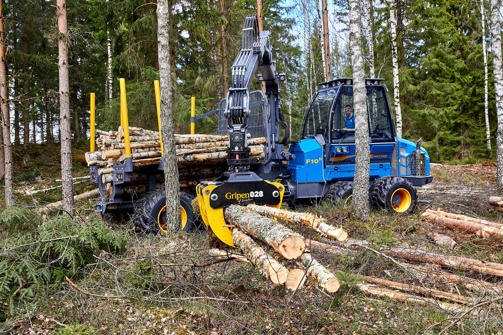 Vyvážecí traktor ROTTNE F10D