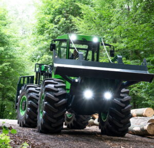 lesni_traktor_equus-135-bh-2 EQUUS 135 BH