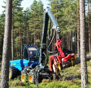 H13_F_01_low Harvestor ROTTNE H13F