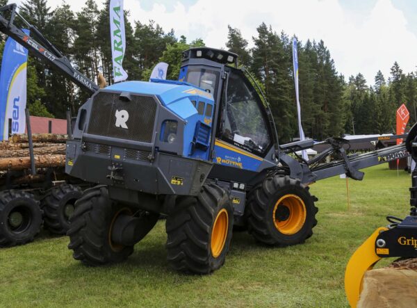 260619_LD_RALSKO 169 Harvestor ROTTNE H8D