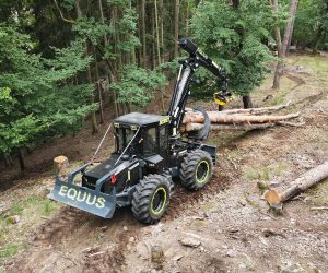Skidder EQUUS 135 UN