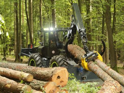 Skidder EQUUS 135 UN