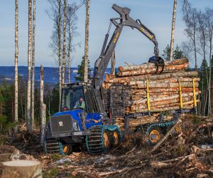 Vyvážecí traktor ROTTNE F20